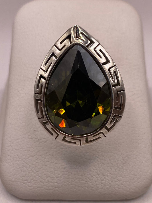 Anillo Ajustable de Plata Ley 925 con Zirconia Verde Olivo en Forma de Gota — imagen 9