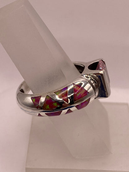Anillo Artesanal con Ópalo de Fuego Fucsia y Zirconia en Plata Ley .950, vista superior