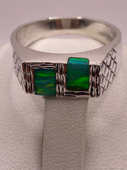 Anillo Artesanal de Ópalo de Fuego Verde Plata Ley 950, sello de autenticidad Plata Ley .925