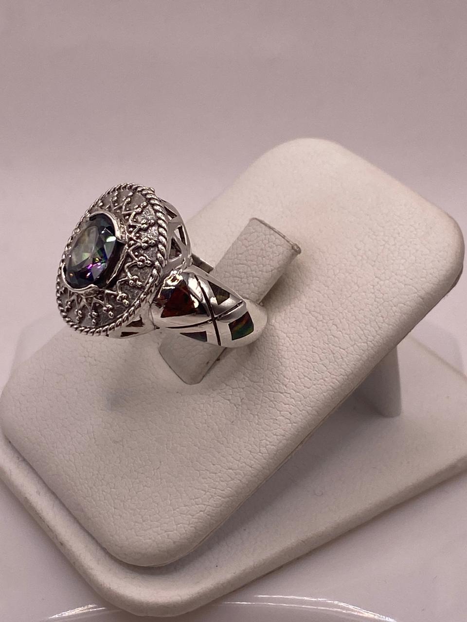Anillo Artesanal con Ópalo de Fuego y Zirconia en Plata Ley .950, vista lateral