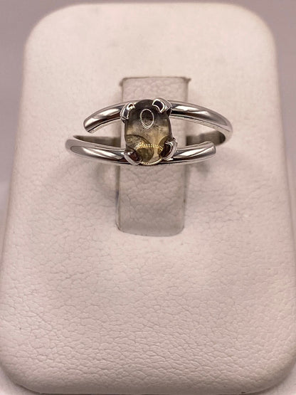 Anillo Artesanal de Plata Ley 925 con Ámbar Ahumado — vista lateral