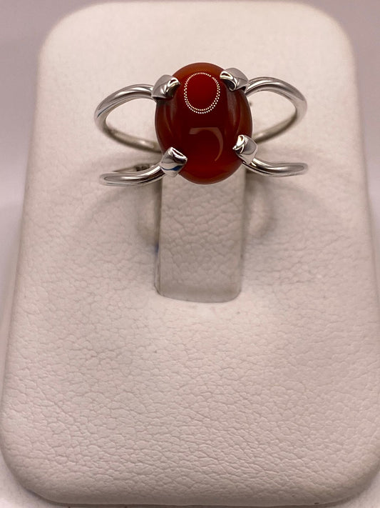 Anillo Artesanal de Plata Ley 925 con Cornalina Natural — vista lateral