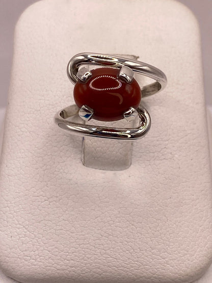 Anillo Artesanal de Plata Ley 925 con Cornalina Natural, vista frontal