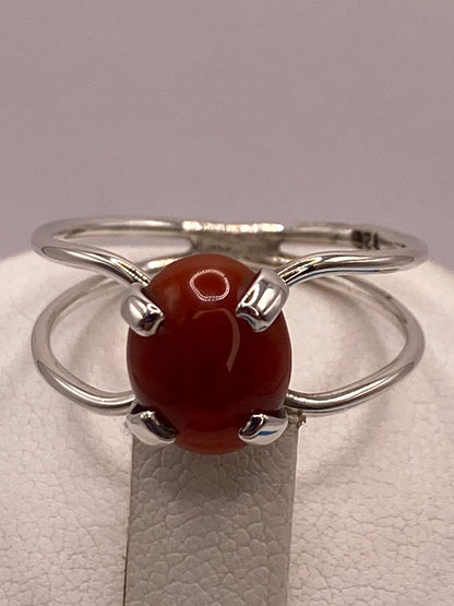 Anillo Artesanal de Plata Ley 925 con Cornalina Natural, sello de autenticidad Plata Ley .925