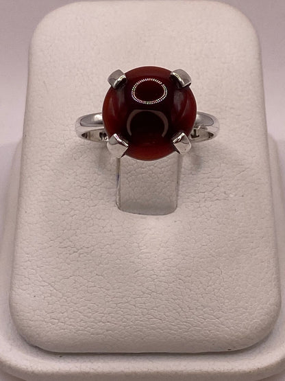 Anillo Artesanal de Plata Ley 925 con Cornalina Natural, vista frontal