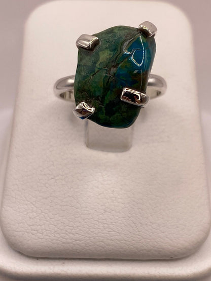 Anillo Artesanal de Plata Ley 925 con Crisocola y Malaquita, vista lateral