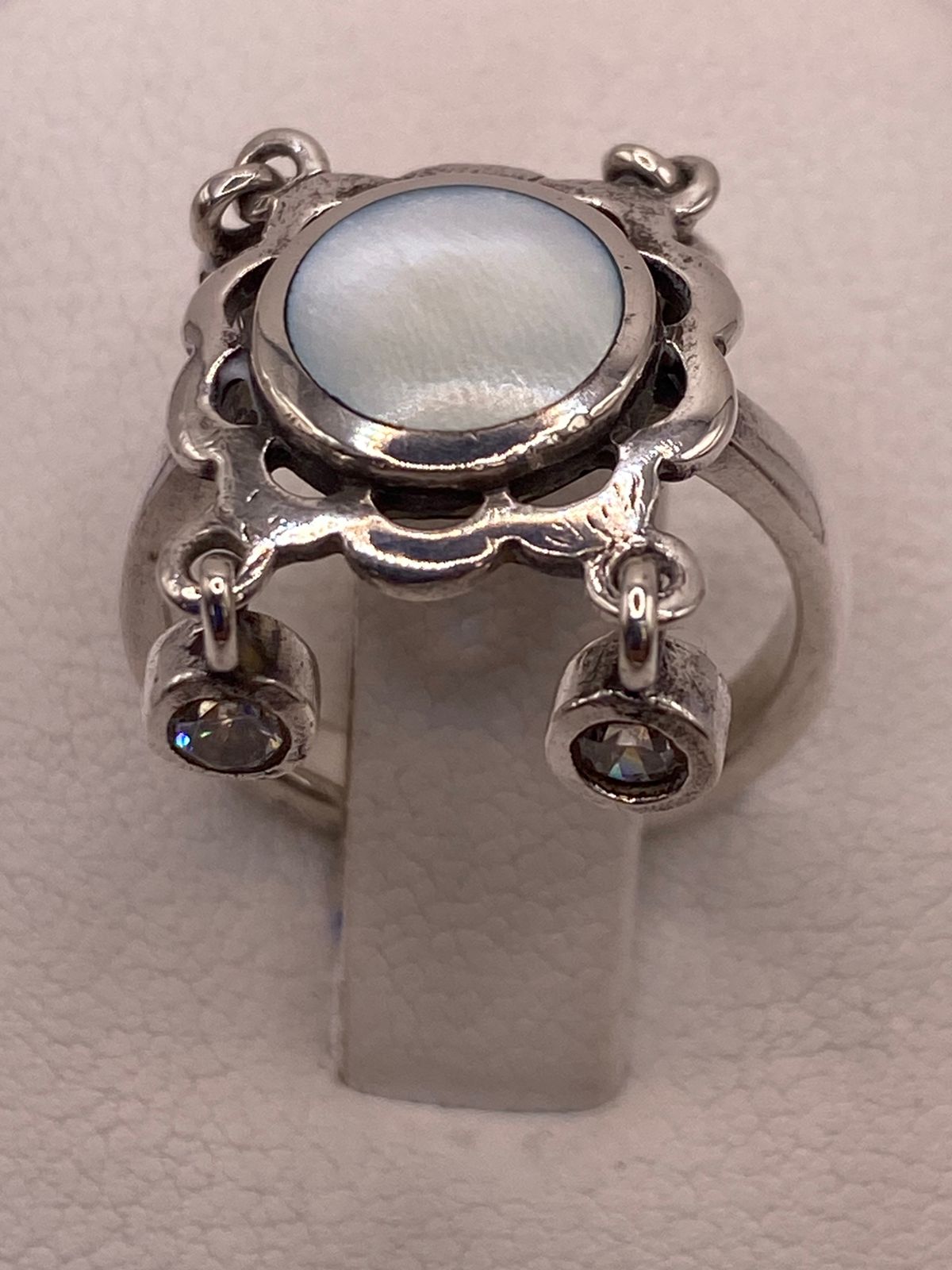 Anillo Artesanal de Plata Ley 925 con Nácar Natural, sello de autenticidad Plata Ley .925