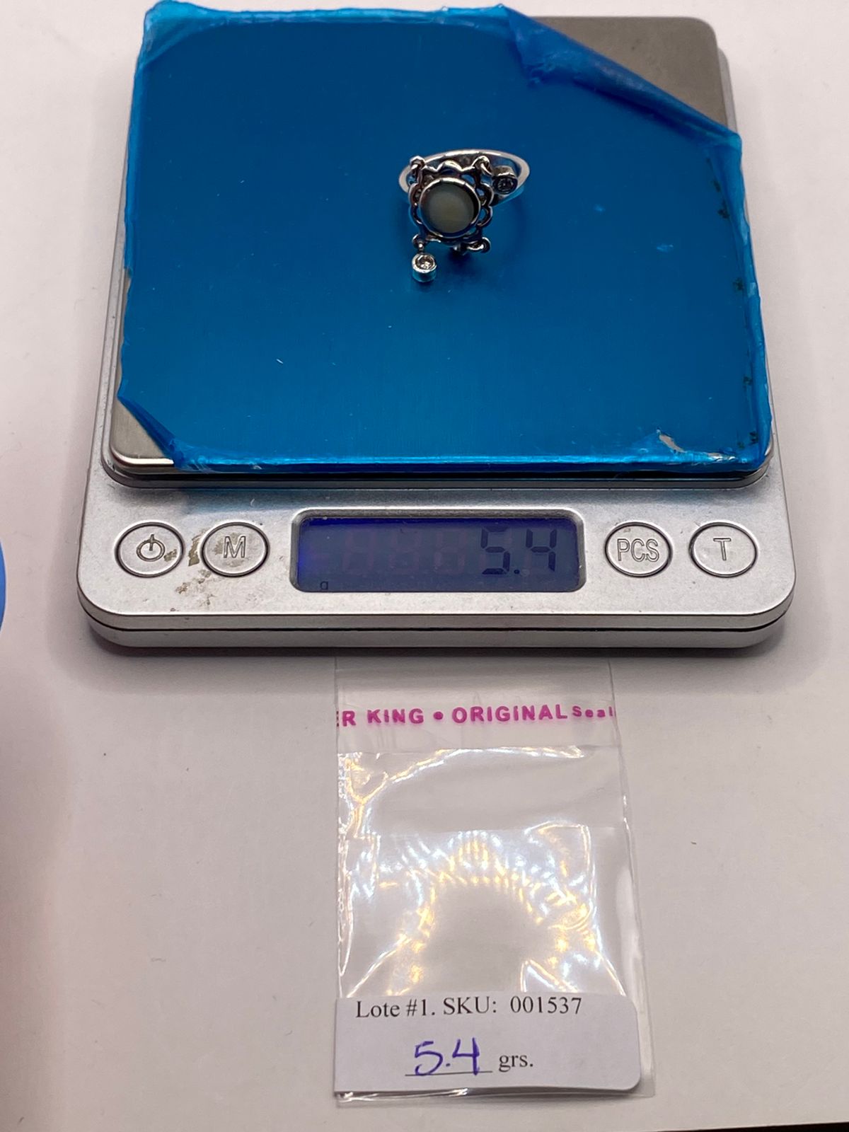 Anillo Artesanal de Plata Ley 925 con Nácar Natural, peso en gramos (báscula)