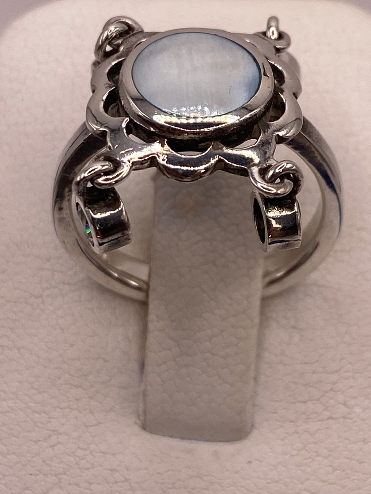 Anillo Artesanal de Plata Ley 925 con Nácar Natural, sello de autenticidad Plata Ley .925