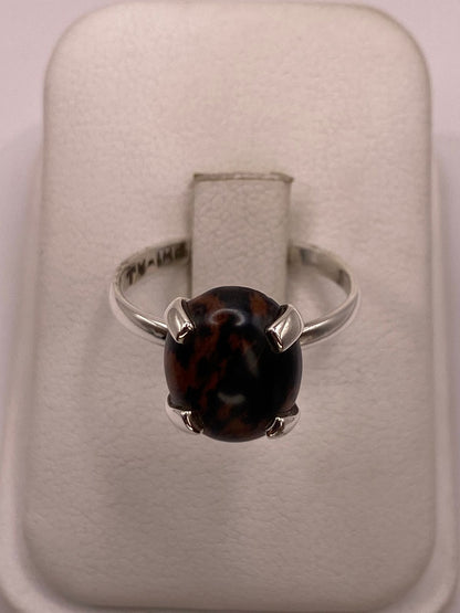 Anillo Artesanal de Plata Ley 925 con Ojo de Tigre Natural, vista frontal