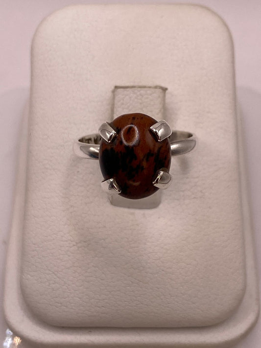 Anillo Artesanal de Plata Ley 925 con Ojo de Tigre Natural — ángulo diagonal