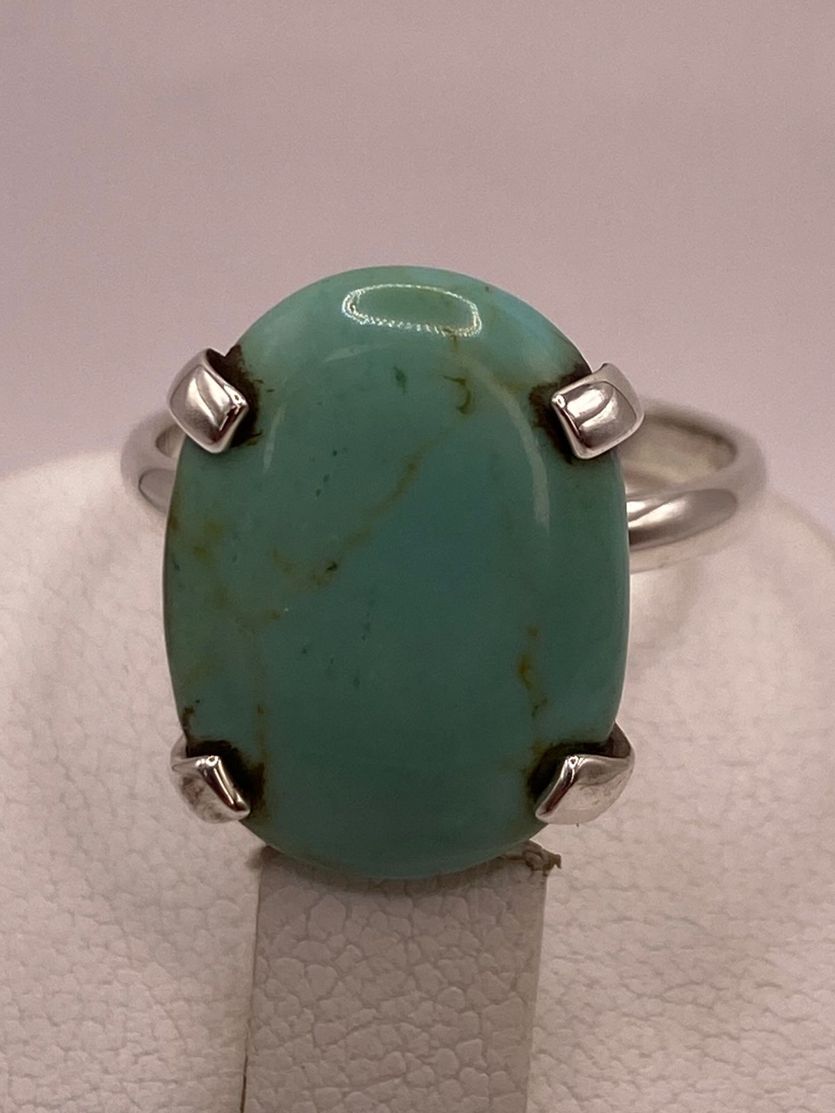 Anillo Artesanal de Plata Ley 925 con Turquesa Natural, sello de autenticidad Plata Ley .925