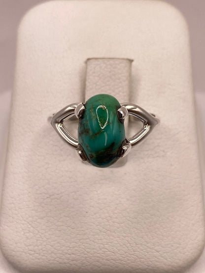 Anillo Artesanal de Plata Ley 925 con Turquesa Natural, vista de detalle