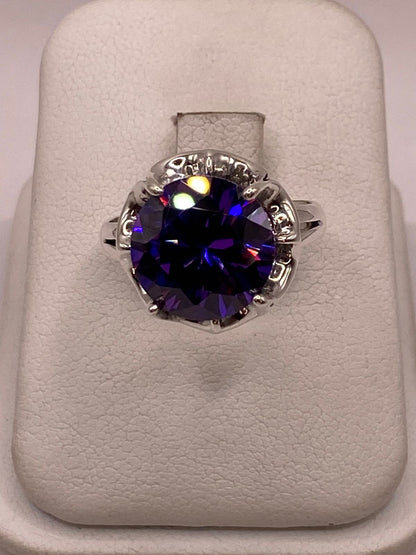 Anillo Artesanal con Zirconia Morada en Plata Ley .925, vista frontal
