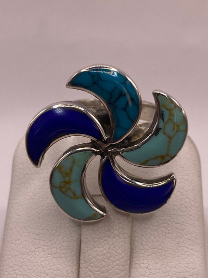 Anillo Artístico de Plata Ley 925 con Incrustaciones Multicolor, sello de autenticidad Plata Ley .925