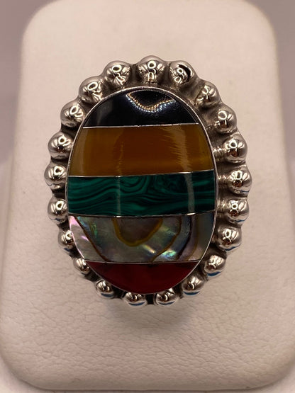 Anillo Artístico de Plata Ley 925 con Mosaico de Piedras Naturales, vista lateral