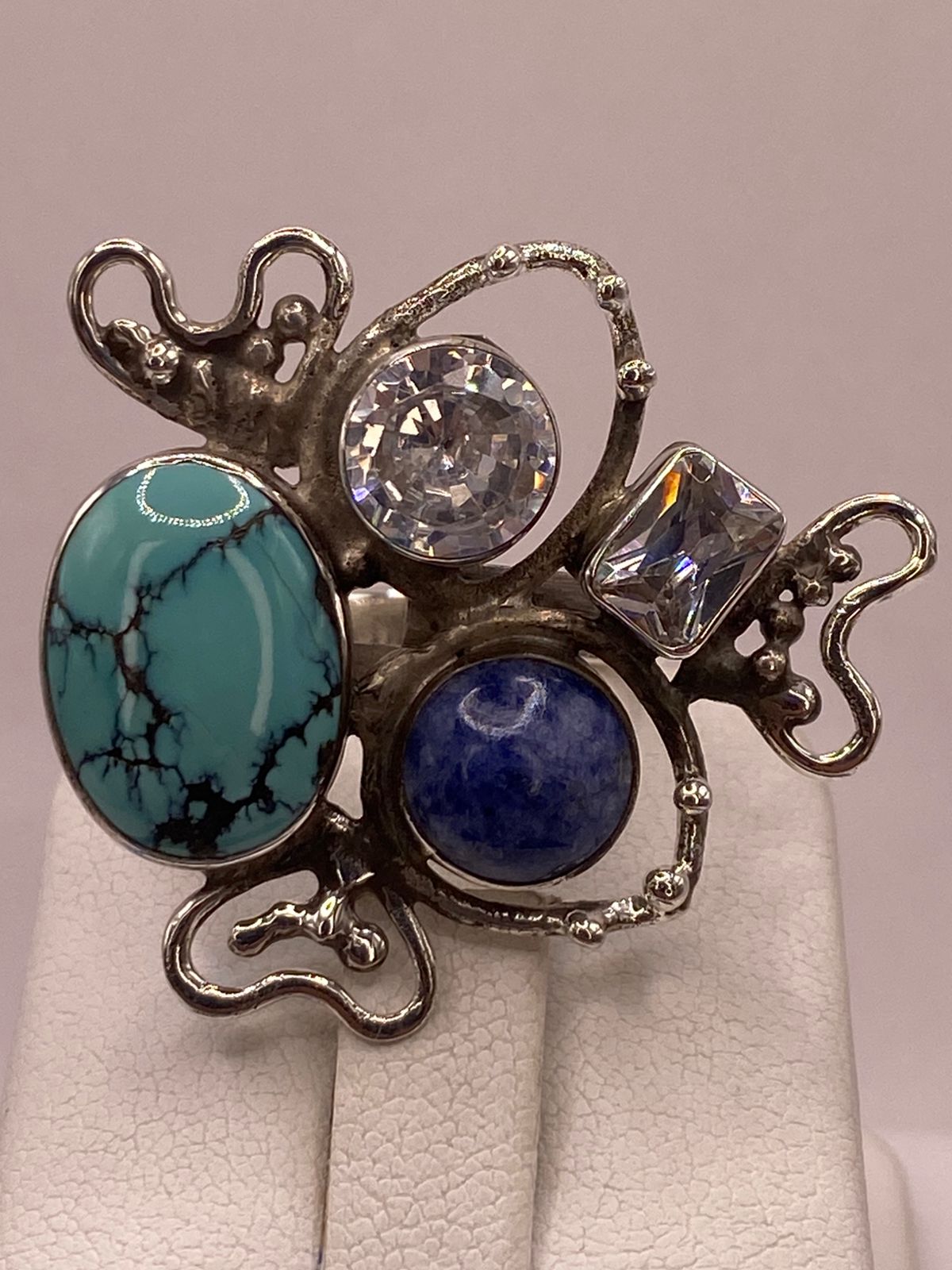 Anillo Artístico de Plata Ley 925 con Turquesa, Sodalita y Zirconias, sello de autenticidad Plata Ley .925