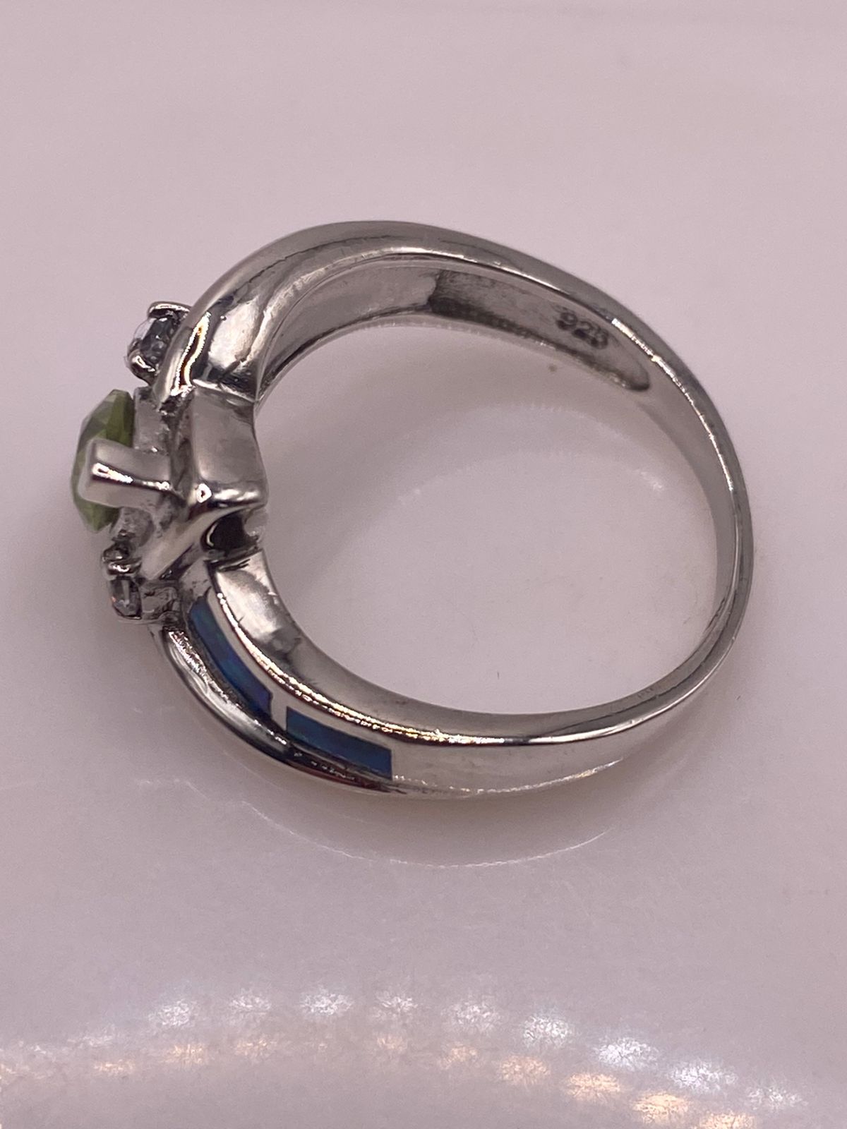 Anillo Bypass Ópalo Azul & Zirconia Peridoto Plata 925, sello de autenticidad Plata Ley .925