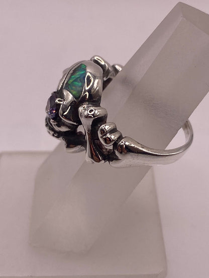 Anillo Calavera Ópalo Verde & Zirconia Amatista Plata 950, vista de detalle
