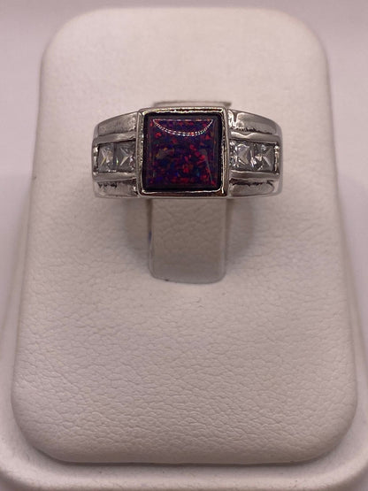 Anillo Clásico Ópalo Violeta-rosa & Zirconias Diamante Plata 925 — ángulo diagonal