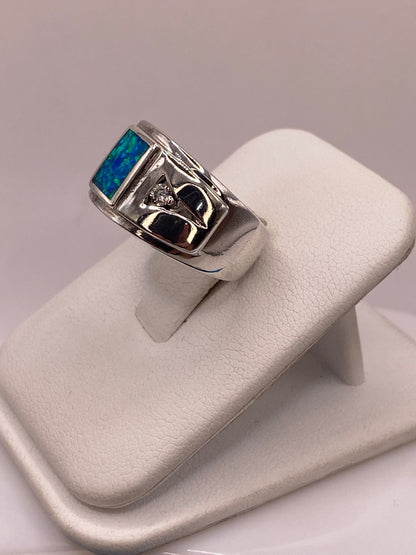 Anillo Contemporáneo de Plata Ley 925 con Ópalo de Fuego Azul Verde, vista lateral