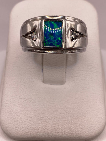 Anillo Contemporáneo de Plata Ley 925 con Ópalo de Fuego Azul Verde, vista frontal