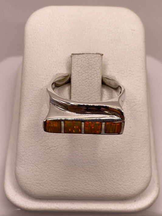 Anillo Contemporáneo de Plata Ley 950 con Ópalo de Fuego Amarillo y Naranja, vista frontal