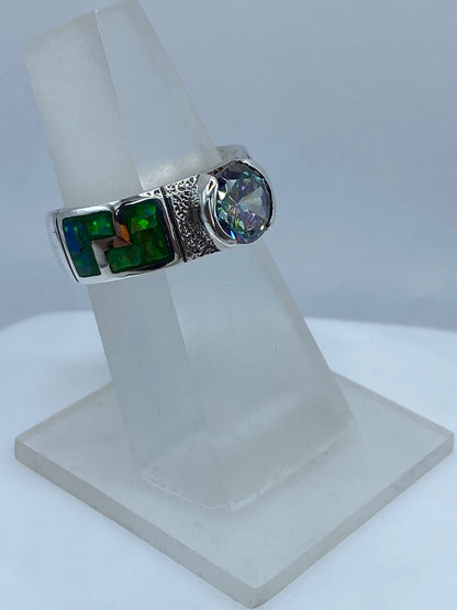Anillo Contemporáneo de Plata .950 con Ópalo de Fuego y Zirconia Tornasol, vista frontal