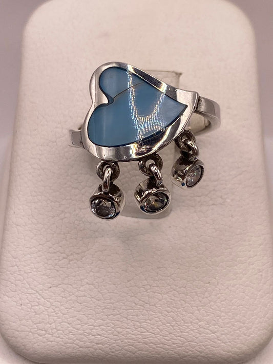 Anillo Corazón Artesanal de Plata Ley 925 con Nácar Azul — ángulo diagonal