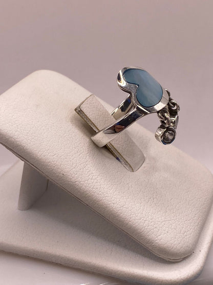 Anillo Corazón Artesanal de Plata Ley 925 con Nácar Azul, vista de detalle