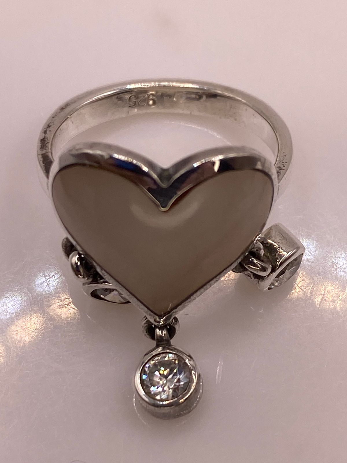 Anillo Corazón Artesanal de Plata Ley 925 con Nácar Natural, sello de autenticidad Plata Ley .925