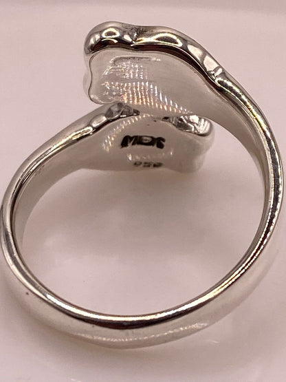 Anillo Corazón con Ópalo de Fuego en Plata Ley .950, sello de autenticidad Plata Ley .925