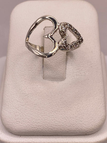 Anillo de Corazón de Plata Ley 925 con Zirconia, vista frontal