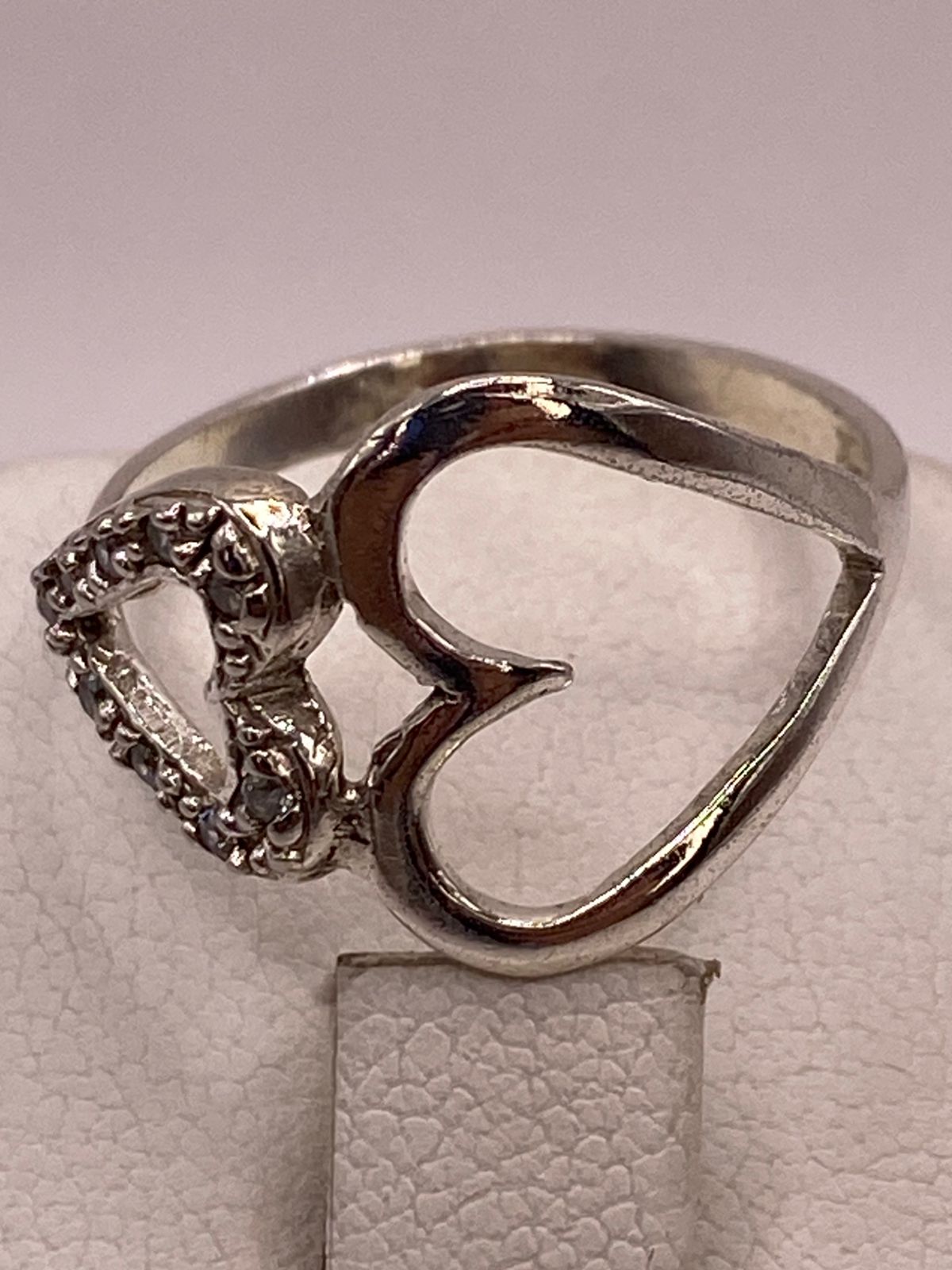Anillo de Corazón de Plata Ley 925 con Zirconia, sello de autenticidad Plata Ley .925