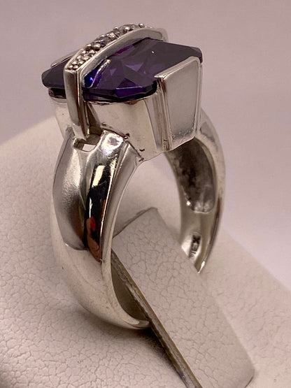 Anillo Cuadrado con Zirconia Morada en Plata Ley 925, vista superior