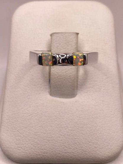 Anillo Delgado con Doble Incrustación de Ópalo de Fuego en Plata Ley 950, vista lateral