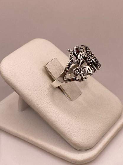 Anillo Elefante con Marquesitas y Zirconia en Plata Ley 925, vista lateral