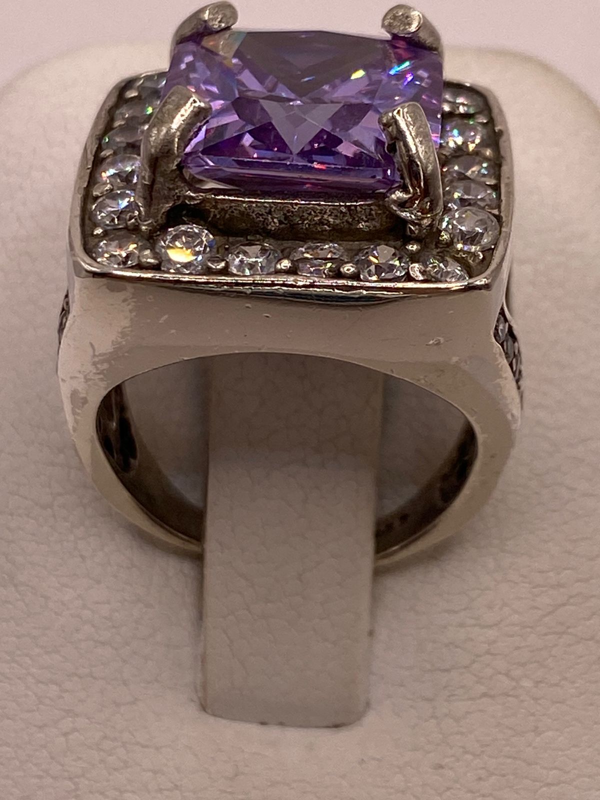 Anillo de Plata 925 Zirconia Morada Halo — Solitario Artesanal Taxco, vista posterior