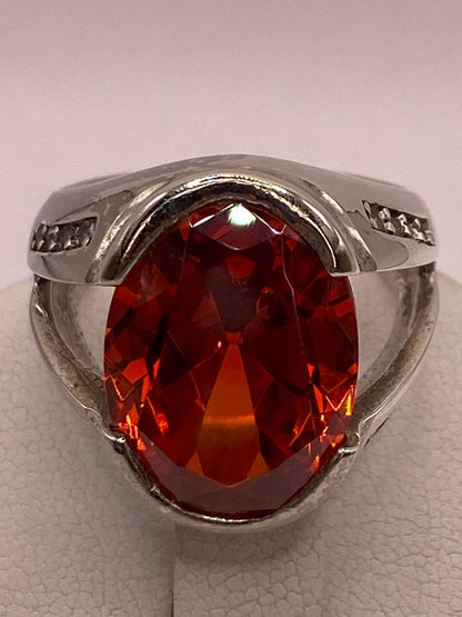 Anillo Elegante con Zirconia Naranja Intensa en Plata Ley 925, sello de autenticidad Plata Ley .925