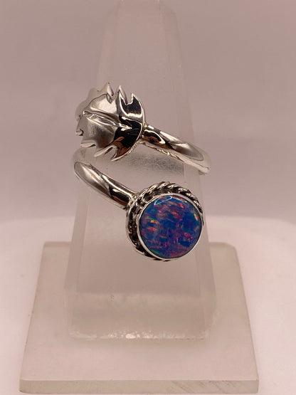 Anillo Envolvente Ajustable de Plata Ley .925 con Ópalo de Fuego — vista lateral