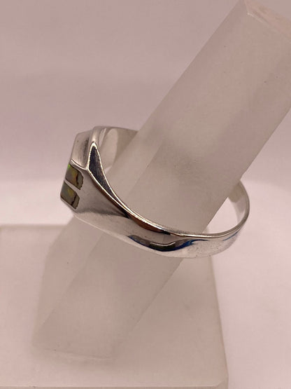 Anillo Envolvente de Plata Ley 925 con Ópalo de Fuego, vista lateral