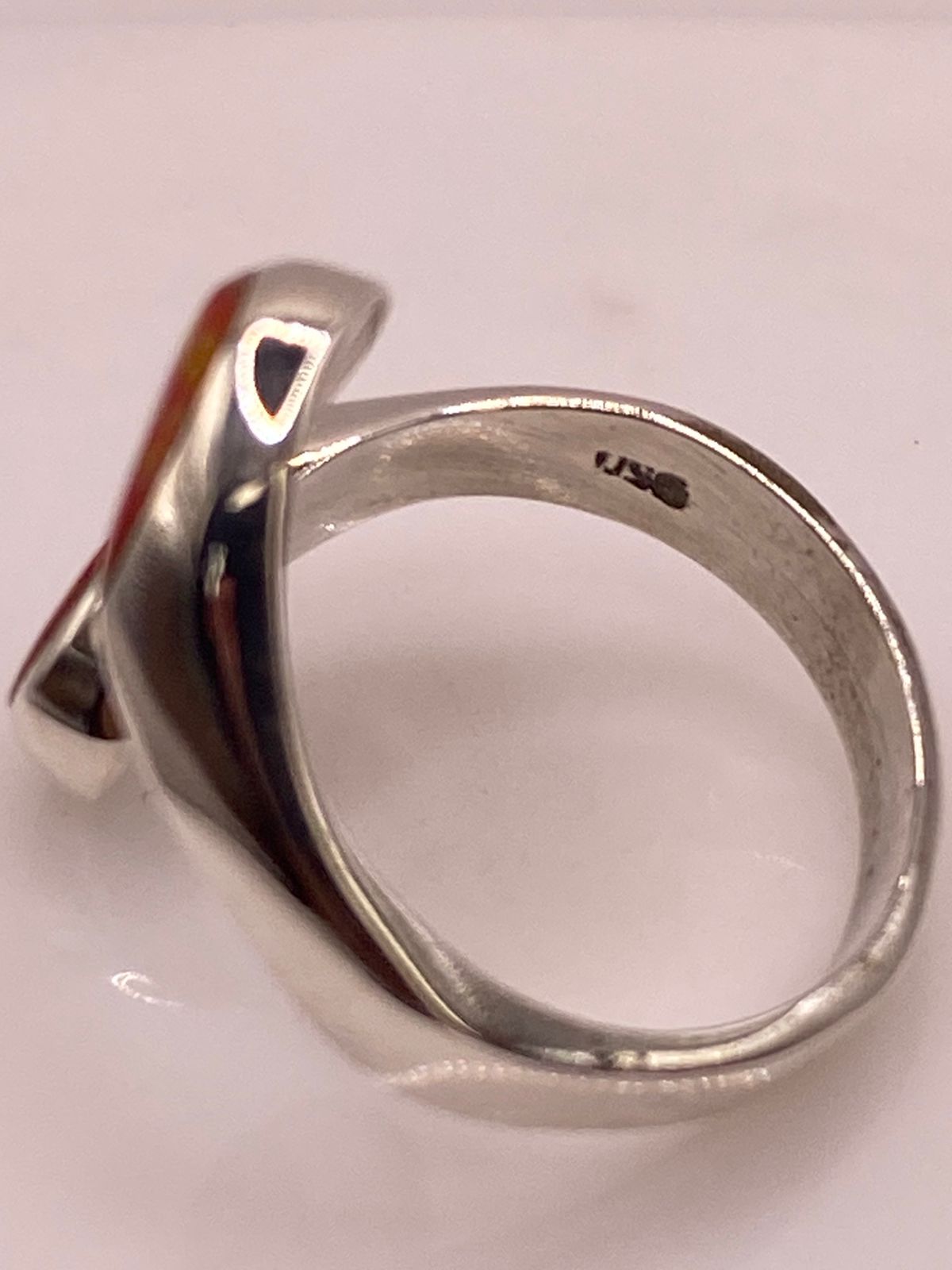 Anillo Envolvente de Plata Ley 950 con Ópalo de Fuego, sello de autenticidad Plata Ley .925