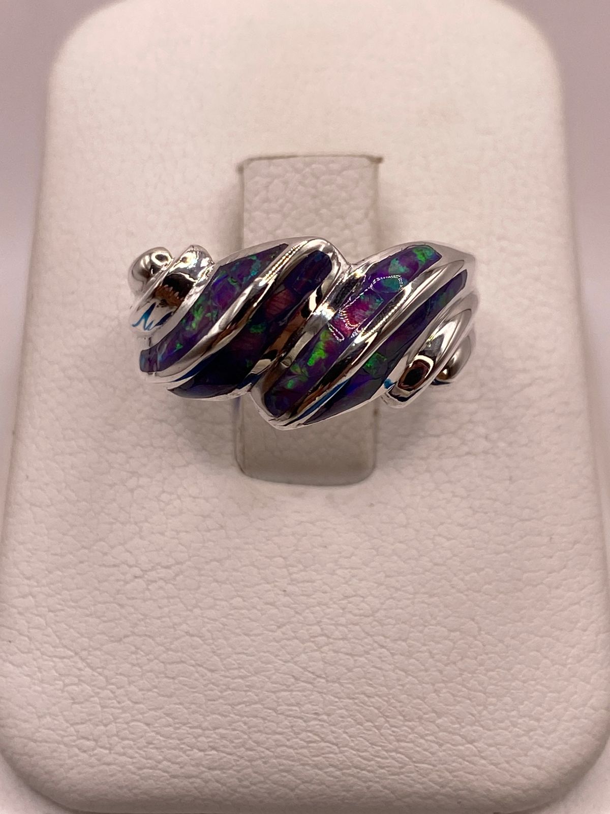 Anillo Envolvente de Plata Ley 950 con Ópalo de Fuego, vista superior