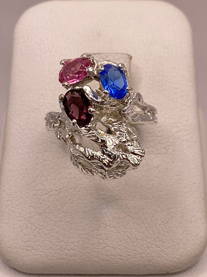 Anillo Escultural en Plata Ley 925 con Zirconias Multicolor, vista frontal