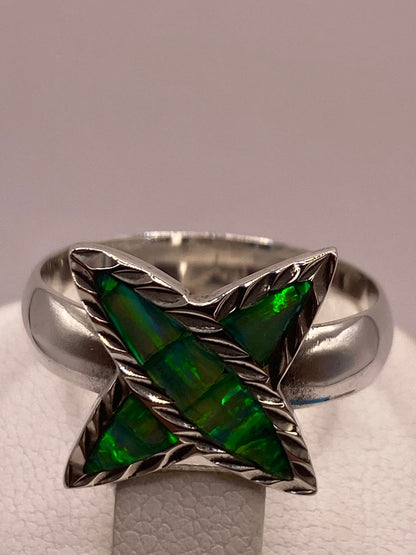 Anillo de Estrella en Plata Ley 950 con Ópalo Verde Azul, sello de autenticidad Plata Ley .925
