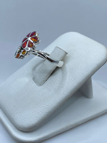Anillo Flor de Plata Ley 925 con Ópalo de Fuego y Zirconia, vista lateral