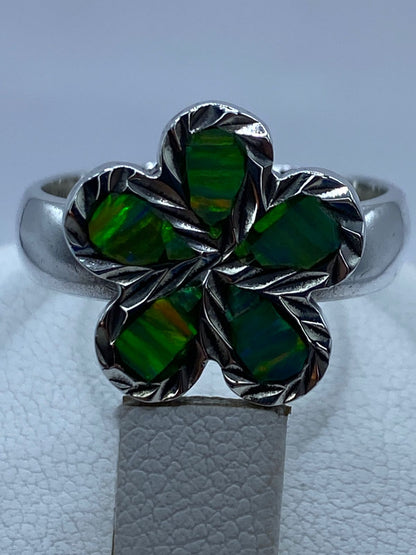 Anillo Flor de Plata .950 con Ópalo de Fuego, vista superior