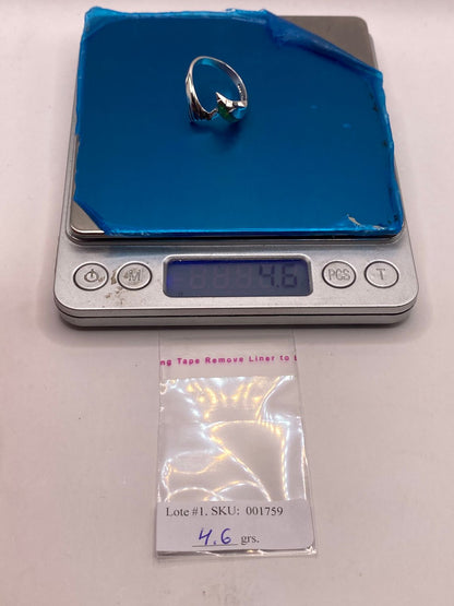 Anillo Forma de Delfín con Ópalo de Fuego Verde en Plata Ley .950, peso en gramos (báscula)