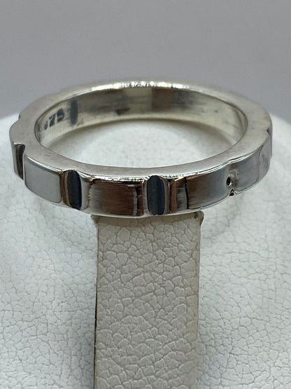 Anillo Geométrico de Plata Ley 925, sello de autenticidad Plata Ley .925