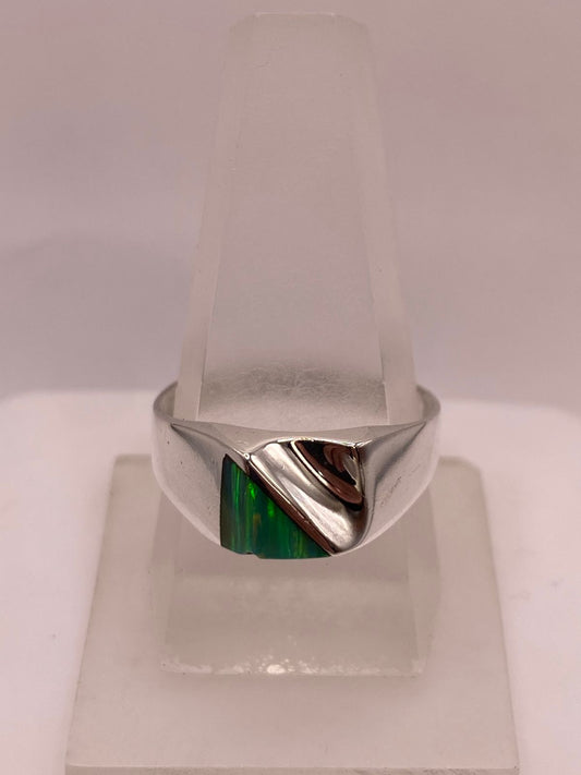 Anillo Geométrico de Plata Ley 925 con Ópalo de Fuego — ángulo diagonal
